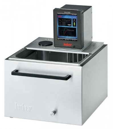��������� ����������� Huber CC-215B, � ������ �� ����������� �����, ����� ����� 15 �